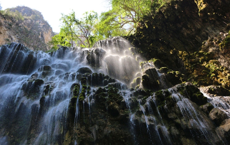 Waterfall detail spray_Fotor_2